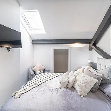 Perfect Leisure And Corporate 2-Bedroom Apartment In Bradford Town Centre Room photo