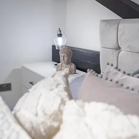 Perfect Leisure And Corporate 2-Bedroom Apartment In Bradford Town Centre Room photo