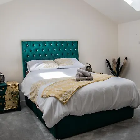 Perfect Leisure And Corporate 2-Bedroom Apartment In Bradford Town Centre Room photo