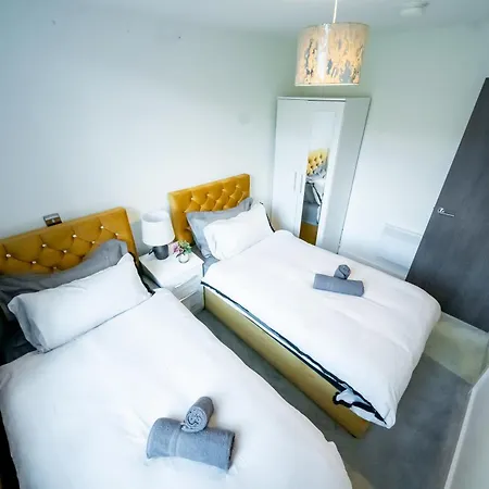 Perfect Leisure And Corporate 2-Bedroom Apartment In Bradford Town Centre Room photo