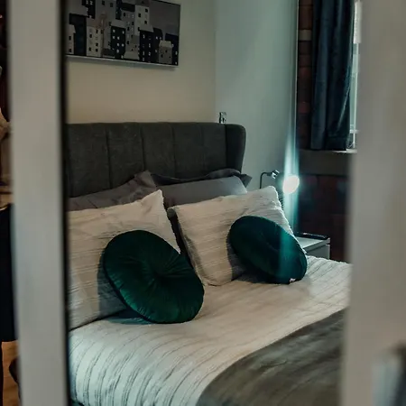 Perfect Leisure And Corporate 2-Bedroom Apartment In Bradford Town Centre Room photo