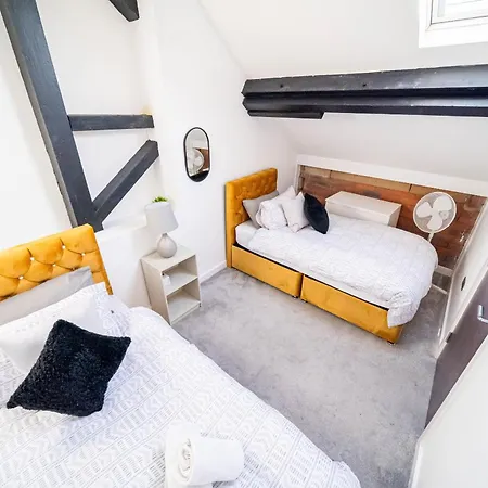 Perfect Leisure And Corporate 2-Bedroom Apartment In Bradford Town Centre Room photo