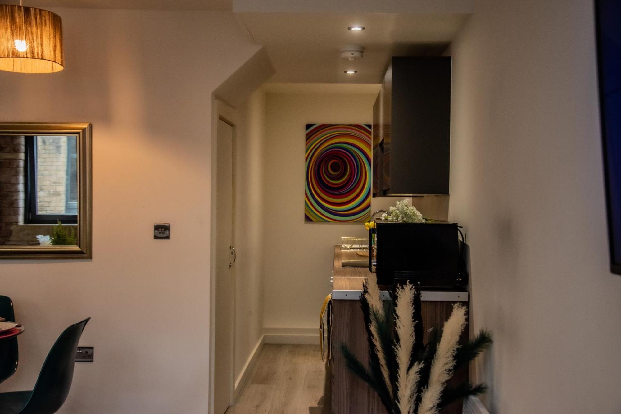 Perfect Leisure And Corporate 2-bedroom In Town Centre Appartement Bradford (West Yorkshire)